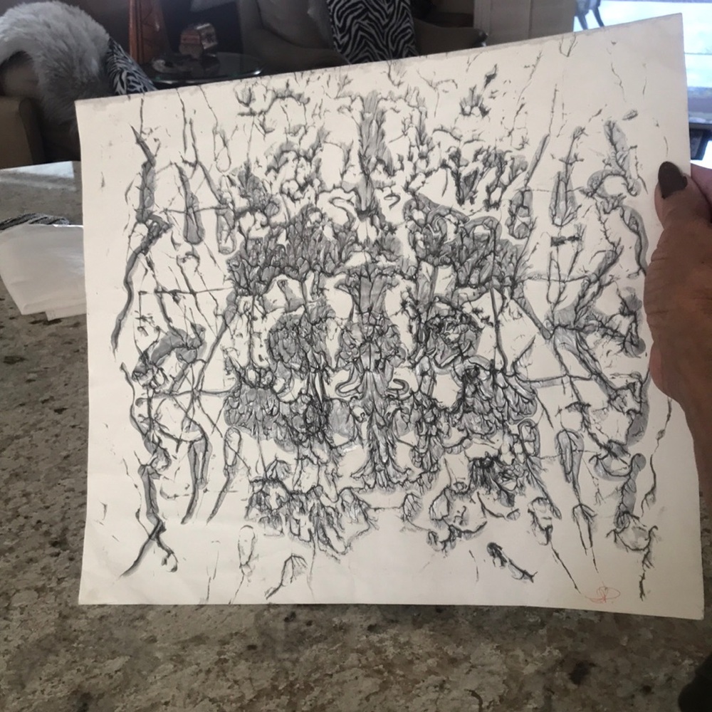 Silicone drawing absolutely stunning very unusual and no one else will have one.